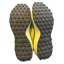 Load image into Gallery viewer, Waffle Debut Retro Sneakers, Women’s 6 // Nike