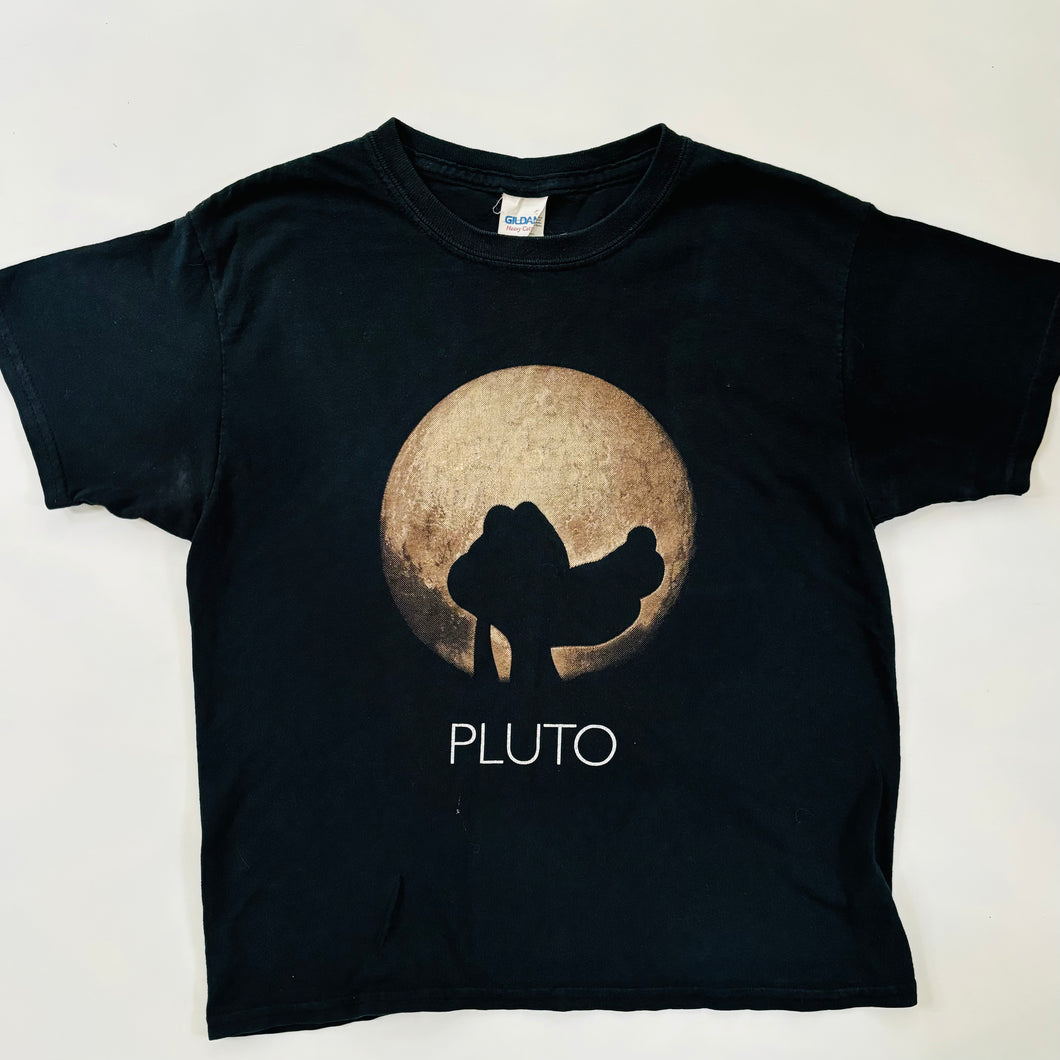 Pluto Tee, approx. 8-9 years