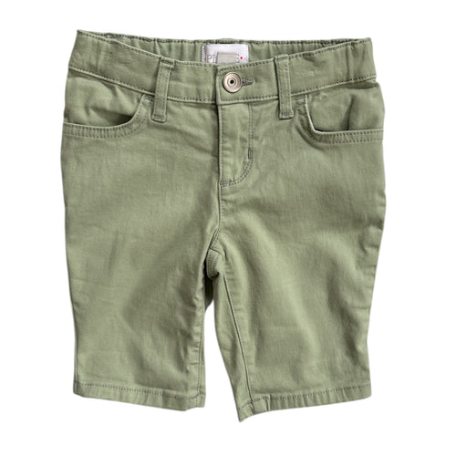 Shorts, 4T // The Place