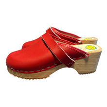 Load image into Gallery viewer, NEW Leather Clogs, 27 (10-10.5C)